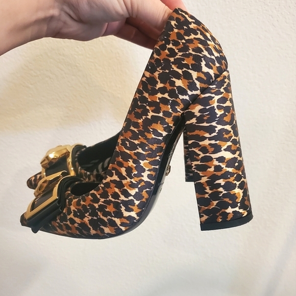 ✨️CAVALLI PUMPS ✨️ - Picture 2 of 8